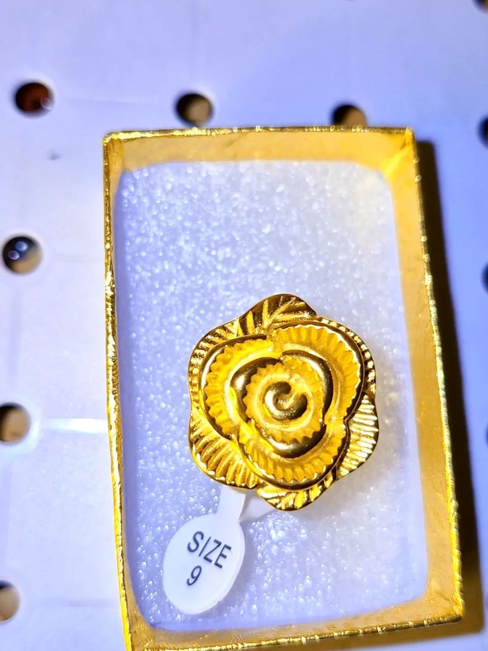 Gold Floral Rose Ring - Size 9